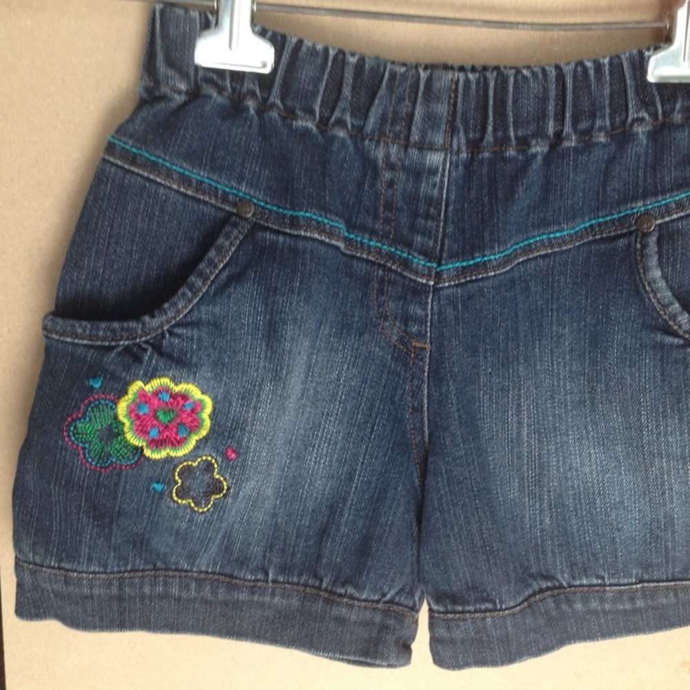 Souris Mini girl short 8 years